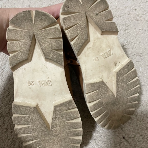 Zara winter boots - Picture 4 of 4